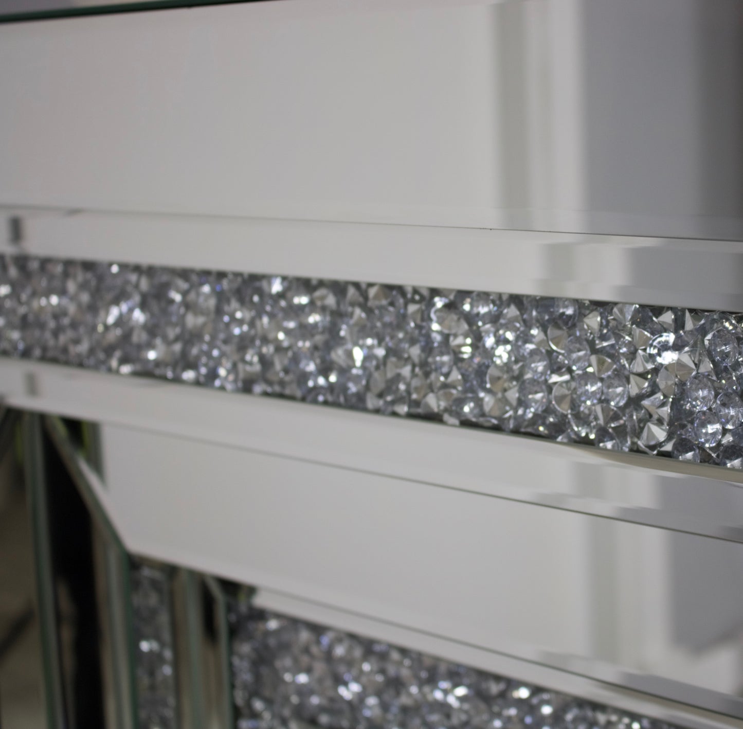 Crushed Diamomd Levels Fireplace