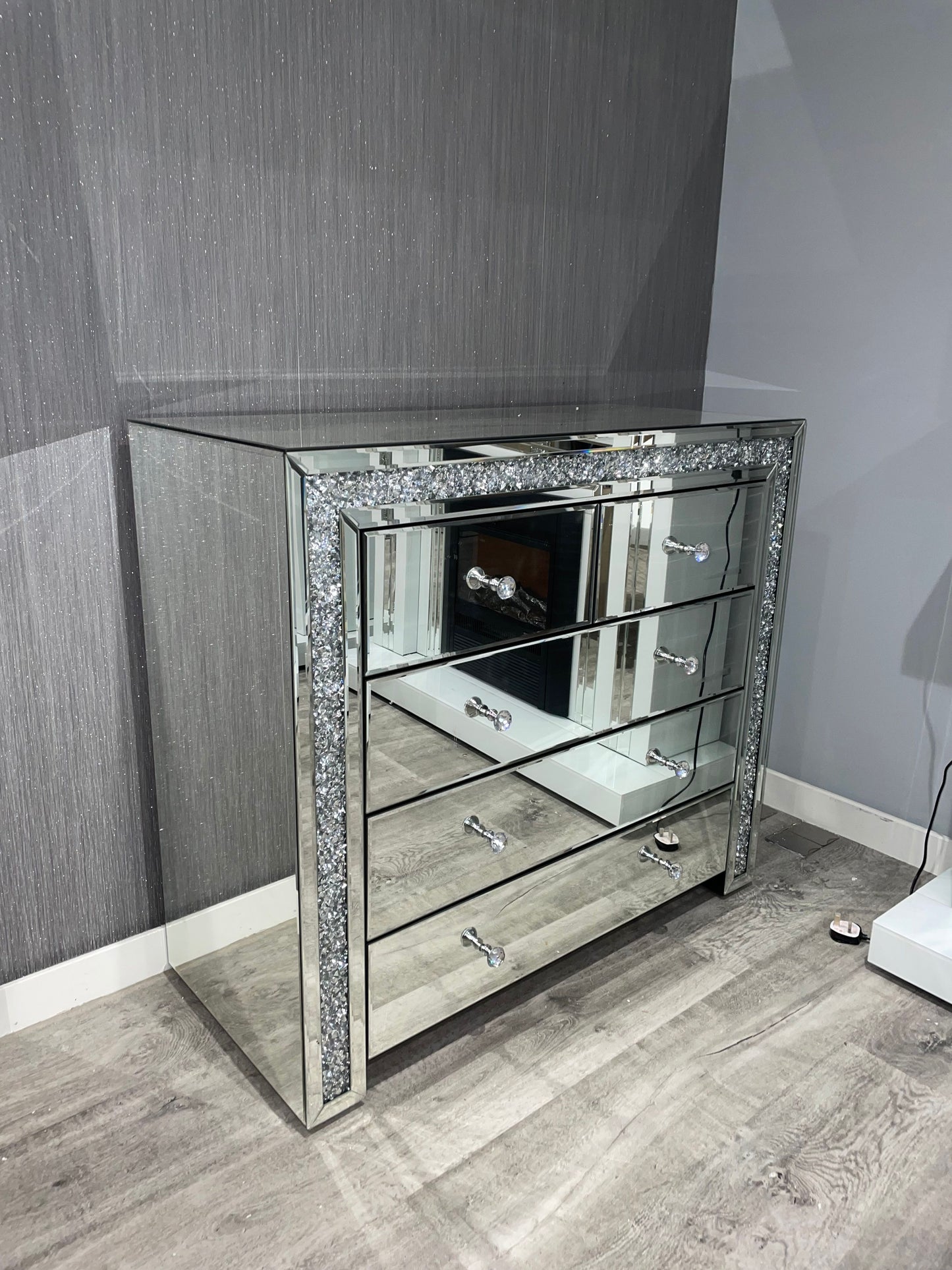Crushed Diamond Chest Of Drawers