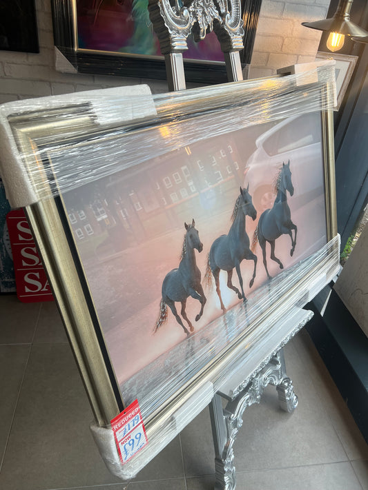 Frame + 2 ornament