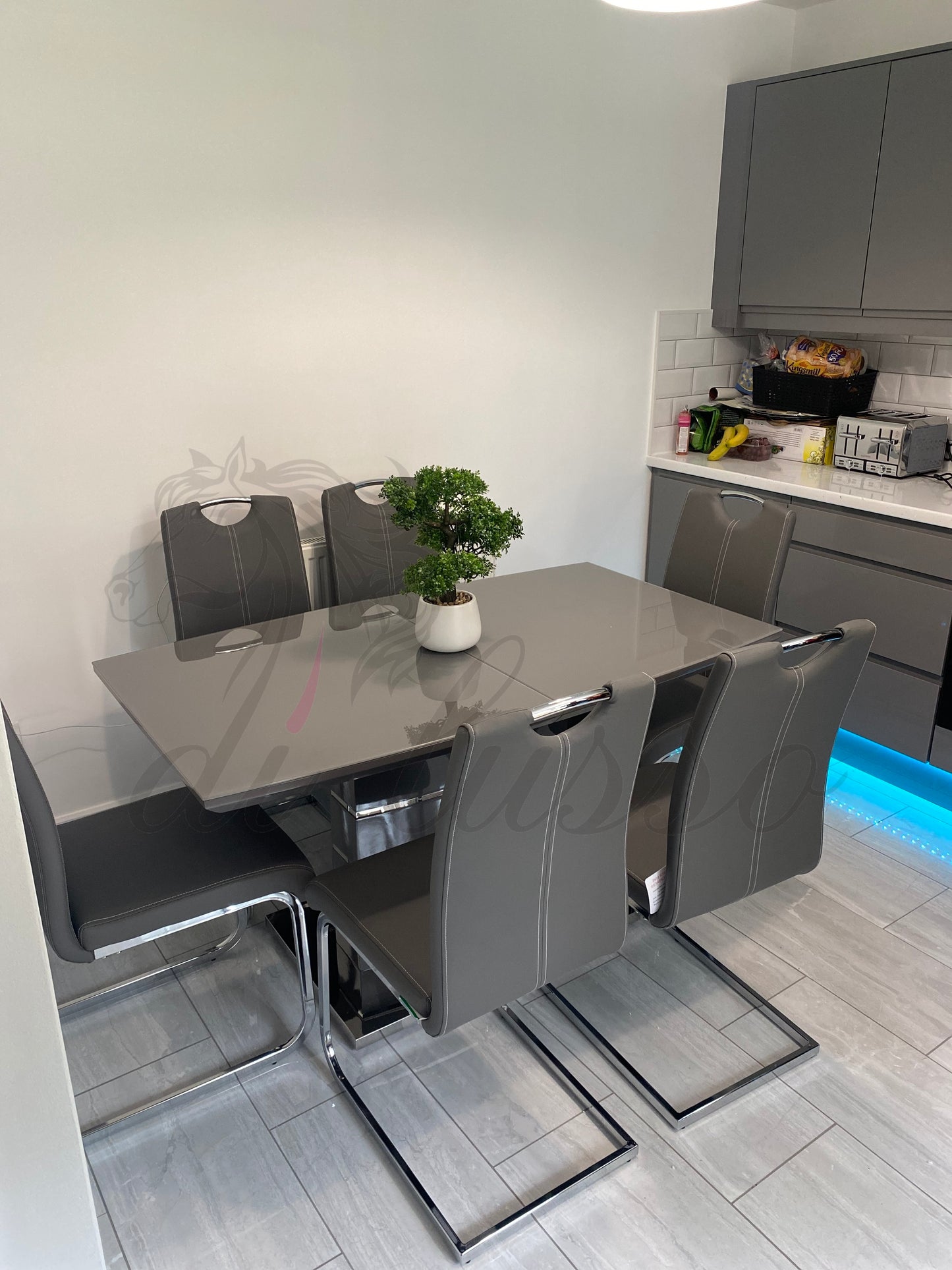 Milano Extending Dining Set With 6 Chairs